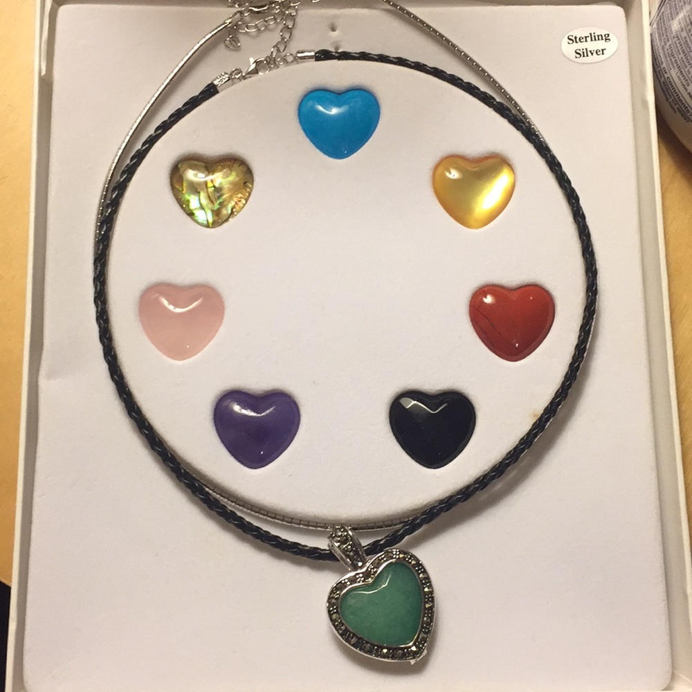 Interchangeable necklace and charms